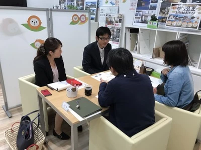 ファイナンシャルプランナーを交えてご提案。